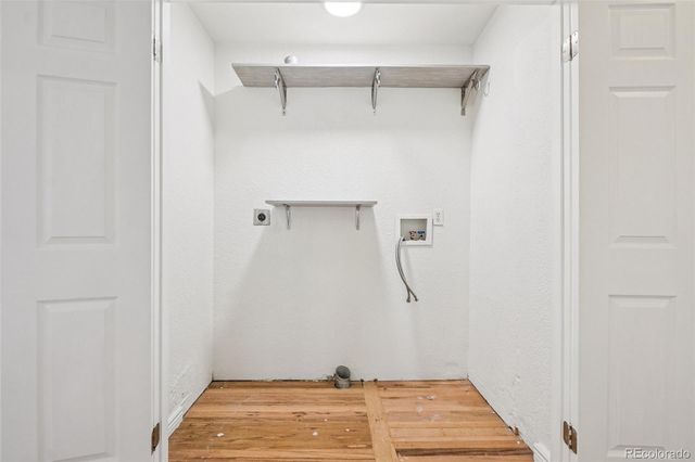 6704 Grove Street, Denver, CO 80221