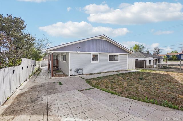 6704 Grove Street, Denver, CO 80221