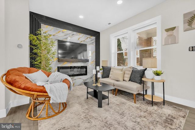 3827 COTTAGE AVE, Baltimore, MD 21215