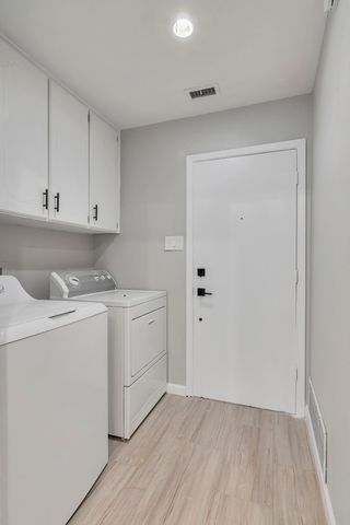 305 Northglen Drive, Hurst, TX 76054