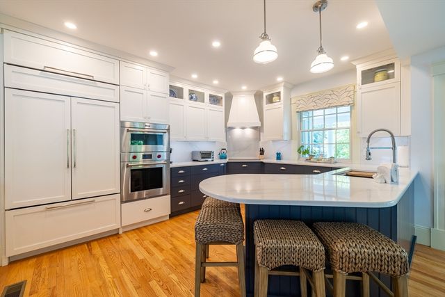 15 Geneva Rd, Andover, MA 01810