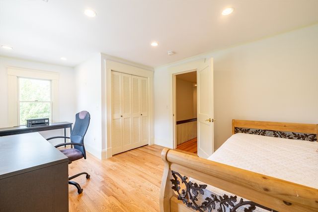 15 Geneva Rd, Andover, MA 01810