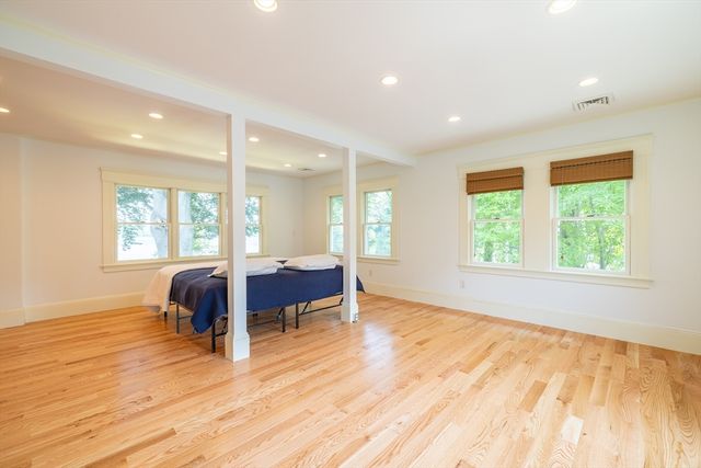 15 Geneva Rd, Andover, MA 01810