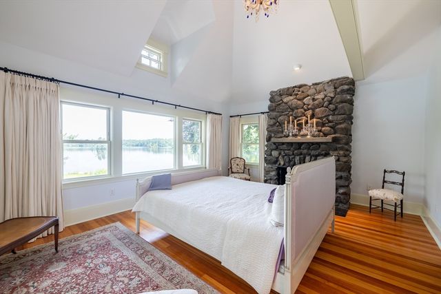15 Geneva Rd, Andover, MA 01810