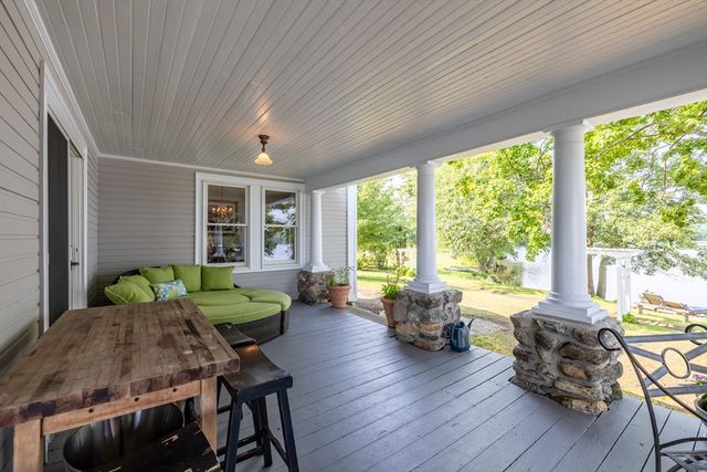 15 Geneva Rd, Andover, MA 01810