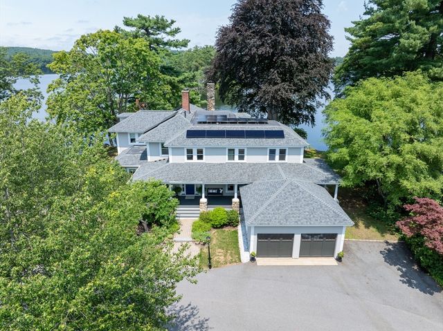 15 Geneva Rd, Andover, MA 01810