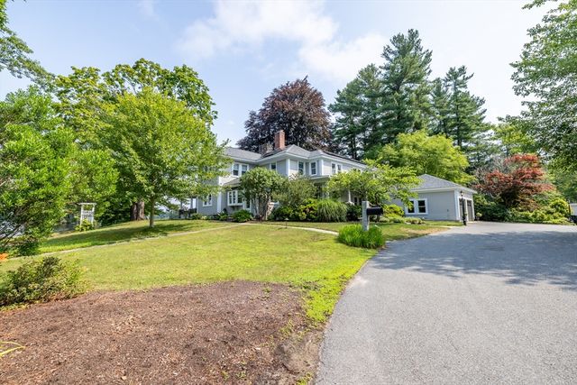 15 Geneva Rd, Andover, MA 01810
