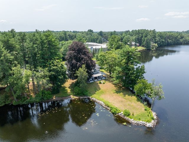 15 Geneva Rd, Andover, MA 01810