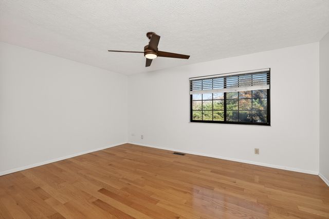 2730 Hurstland Court, Crestview Hills, KY 41017