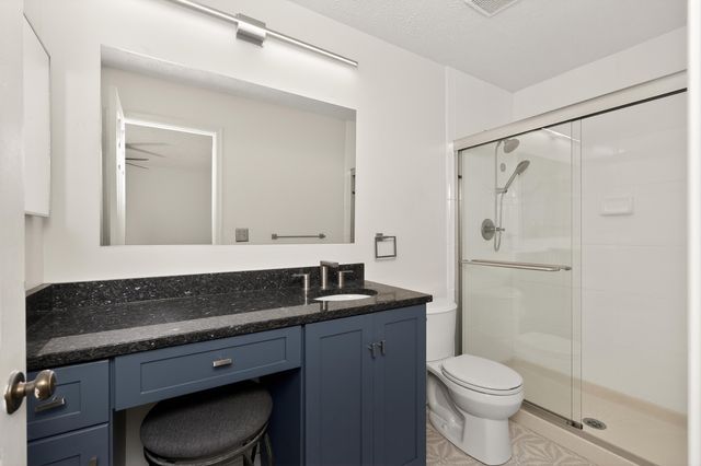 2730 Hurstland Court, Crestview Hills, KY 41017