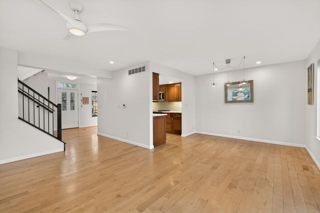 2730 Hurstland Court, Crestview Hills, KY 41017