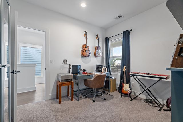 2004B 9th Ave, N, Nashville, TN 37208