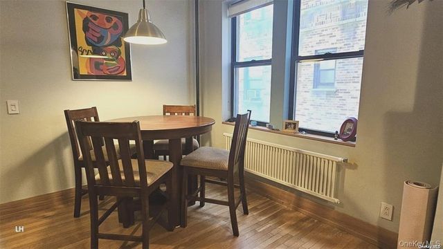 82-16 34th Avenue 4H, Jackson Heights, NY 11372