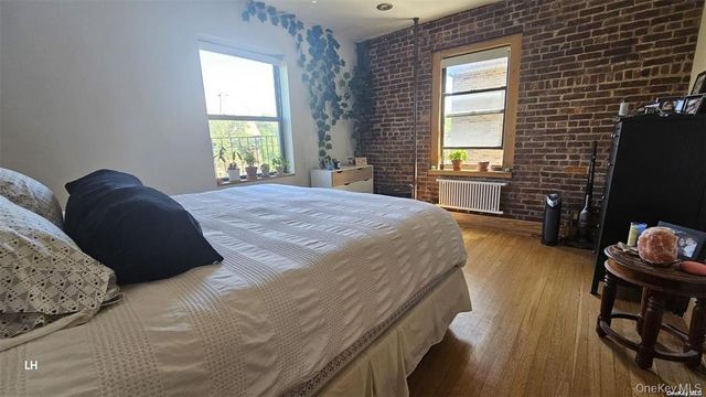 82-16 34th Avenue 4H, Jackson Heights, NY 11372