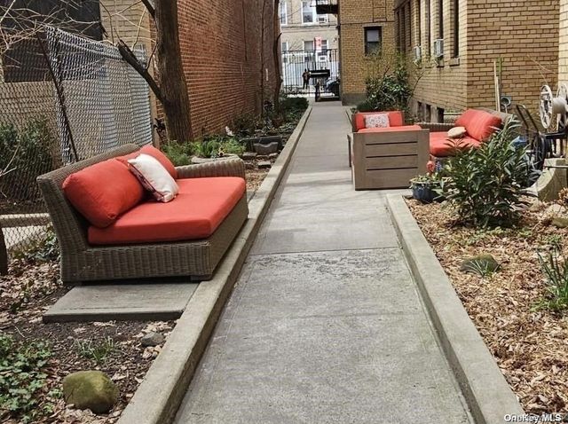 82-16 34th Avenue 4H, Jackson Heights, NY 11372