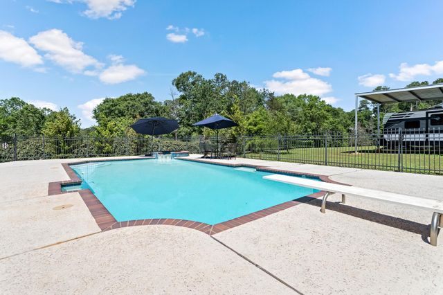 3084 Texas State Highway 63 W W, Jasper, TX 75951