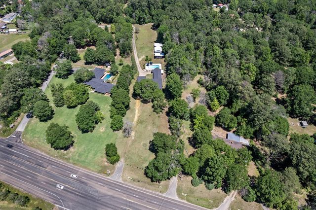 3084 Texas State Highway 63 W W, Jasper, TX 75951