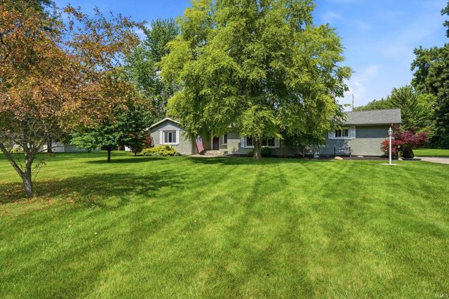 10817 E Rosewood Circle, Fort Wayne, IN 46845