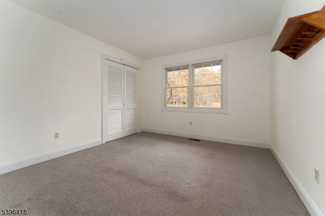 31 CHERRYVILLE HOLLOW ROAD, Raritan Twp., NJ 08822