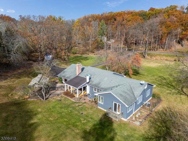 31 CHERRYVILLE HOLLOW ROAD, Raritan Twp., NJ 08822