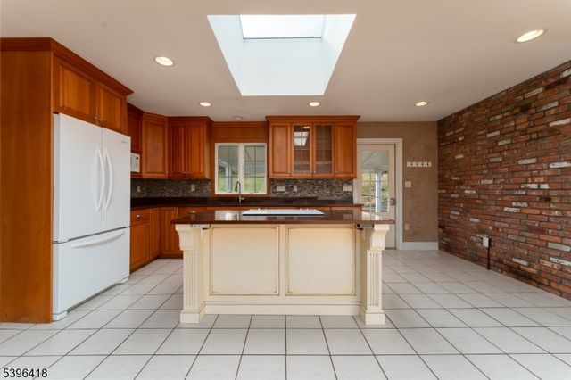 31 CHERRYVILLE HOLLOW ROAD, Raritan Twp., NJ 08822