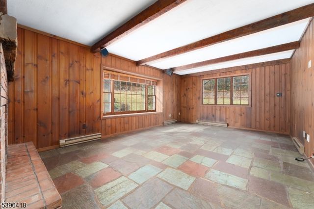 31 CHERRYVILLE HOLLOW ROAD, Raritan Twp., NJ 08822