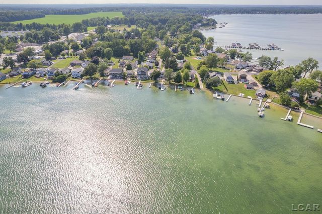 1220 Round Lake Highway, Manitou Beach, MI 49253