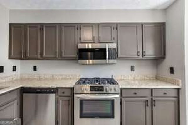 9432 Cypress Lane, Jonesboro, GA 30238