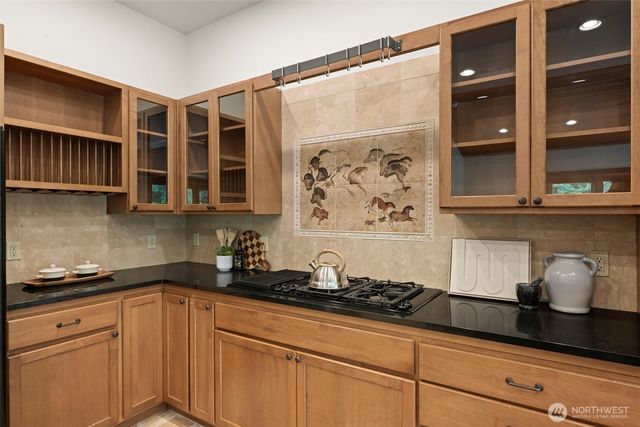 6301 Foxtrail Court NE, Olympia, WA 98516