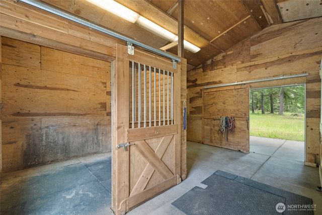 6301 Foxtrail Court NE, Olympia, WA 98516