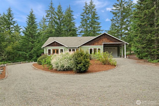 6301 Foxtrail Court NE, Olympia, WA 98516