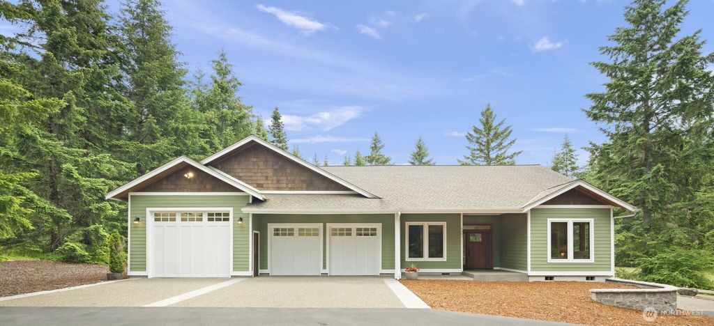 6301 Foxtrail Court NE, Olympia, WA 98516