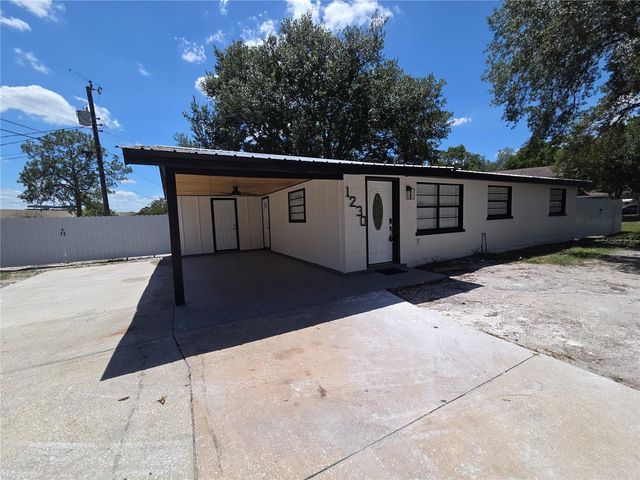 1230 KEW CIRCLE, Lakeland, FL 33815