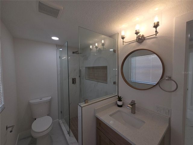 1230 KEW CIRCLE, Lakeland, FL 33815