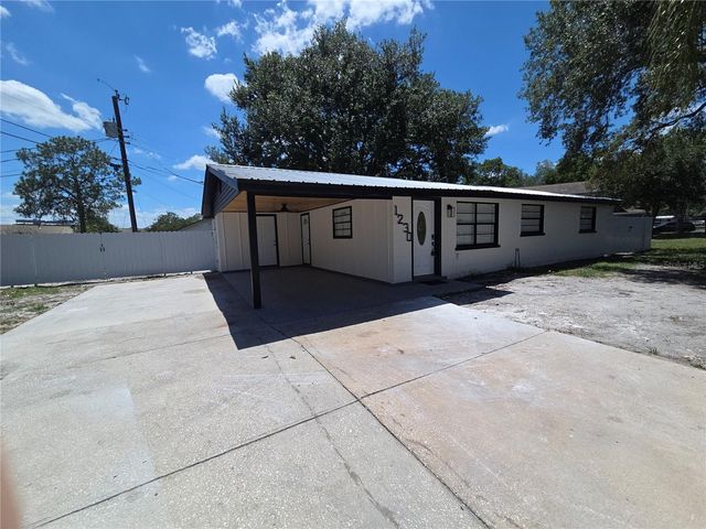 1230 KEW CIRCLE, Lakeland, FL 33815