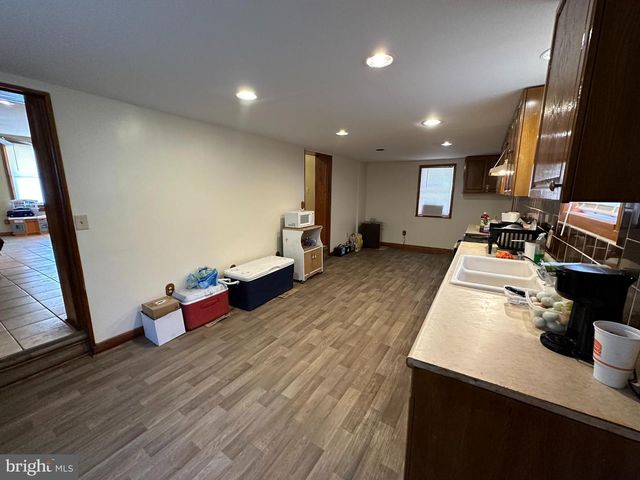 39 YORKE ST, Salem, NJ 08079