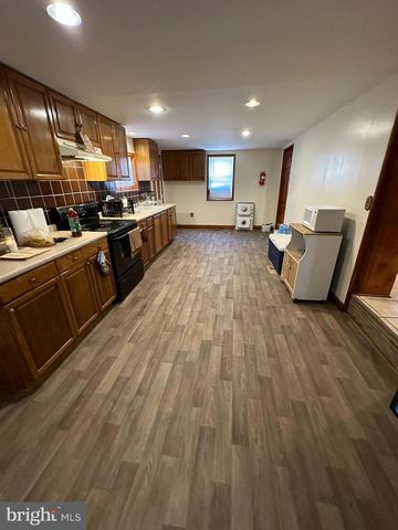 39 YORKE ST, Salem, NJ 08079
