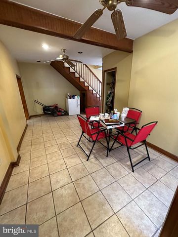 39 YORKE ST, Salem, NJ 08079