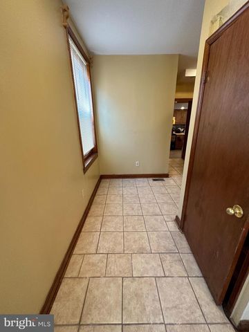 39 YORKE ST, Salem, NJ 08079