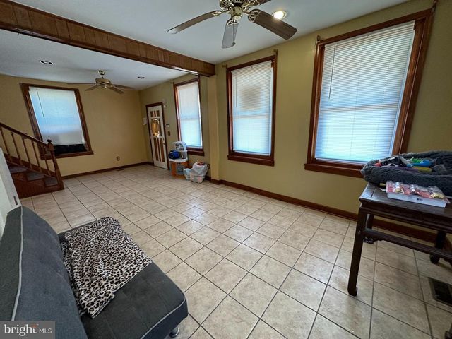 39 YORKE ST, Salem, NJ 08079