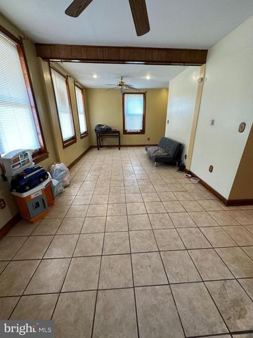 39 YORKE ST, Salem, NJ 08079