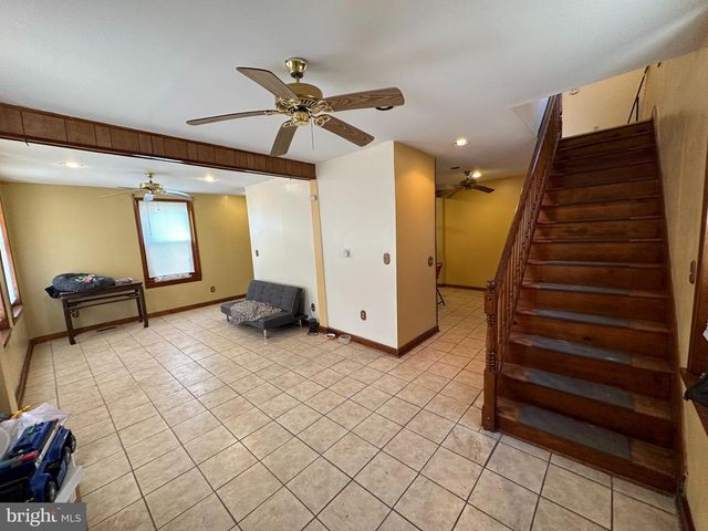 39 YORKE ST, Salem, NJ 08079