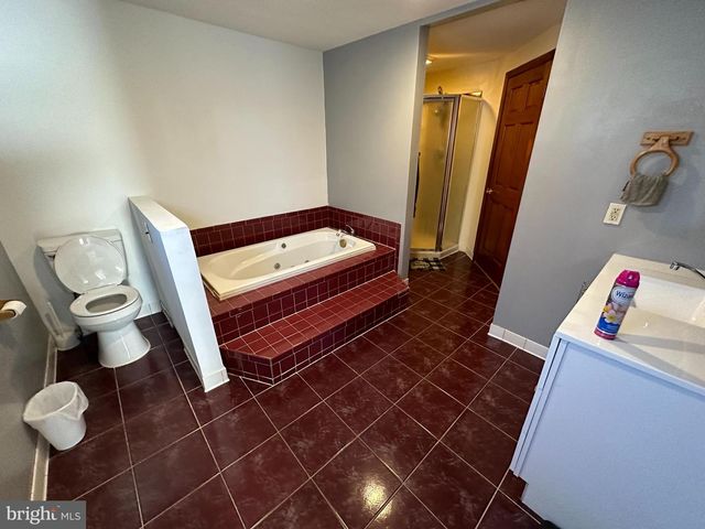 39 YORKE ST, Salem, NJ 08079