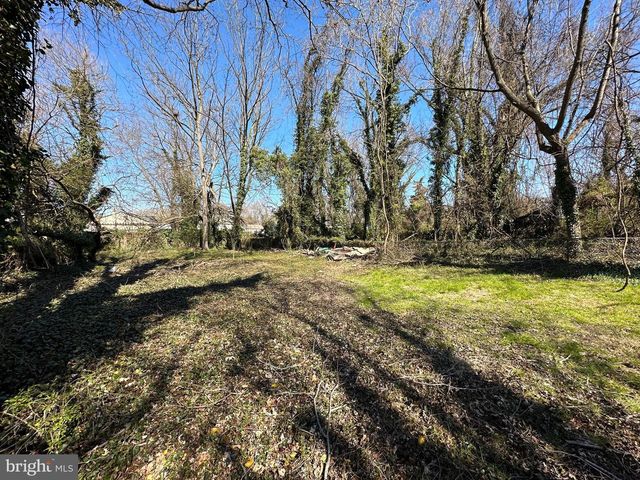 39 YORKE ST, Salem, NJ 08079