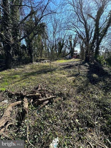 39 YORKE ST, Salem, NJ 08079