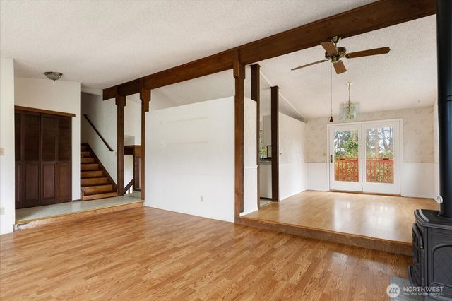 2681 Olympic Drive, Oak Harbor, WA 98277