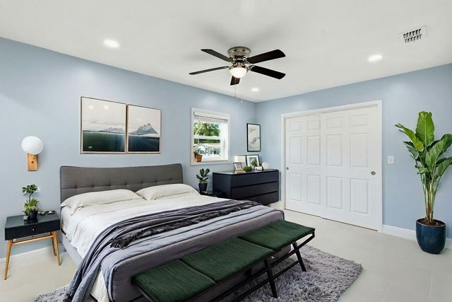 112 FLORAL DRIVE, Tampa, FL 33613