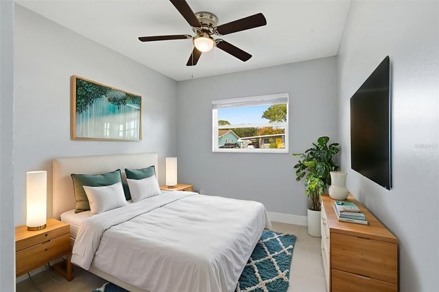 112 FLORAL DRIVE, Tampa, FL 33613