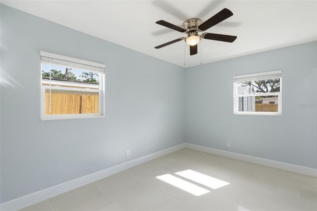 112 FLORAL DRIVE, Tampa, FL 33613