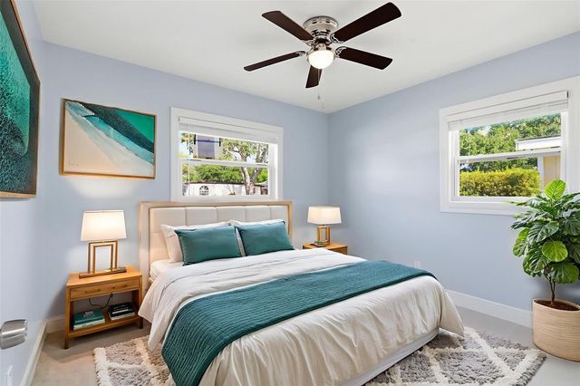 112 FLORAL DRIVE, Tampa, FL 33613